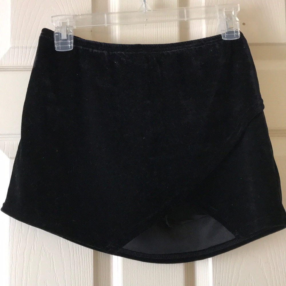 Black velvet envelope skirt/skort